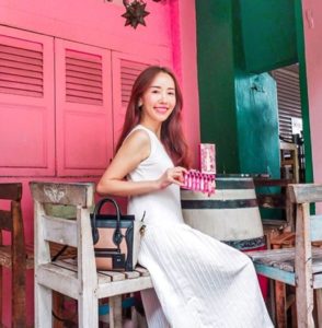 Elaine Heng